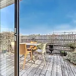 Superb Apartment With Large Terrace In The Xvie