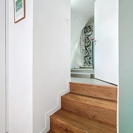 Superb With Large Terrace In The Xvie Appartamento *